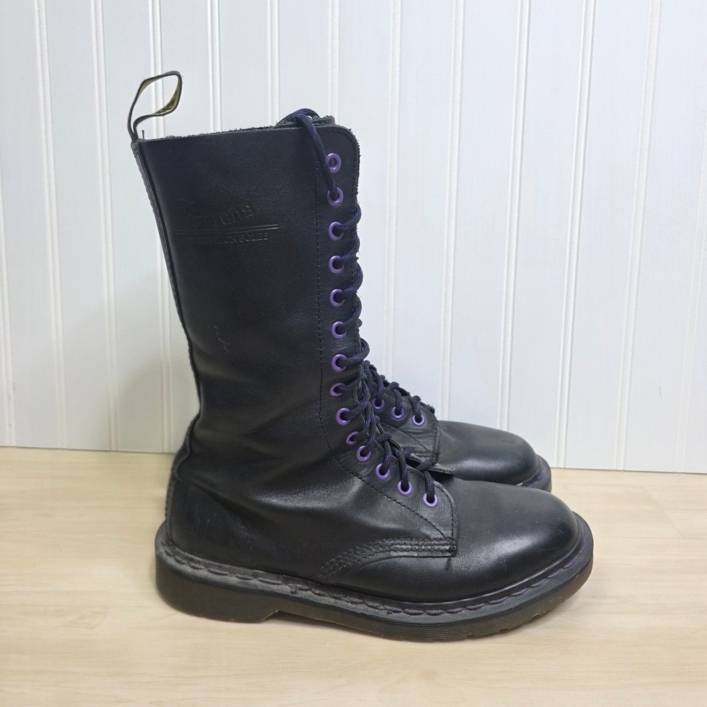 Dr. Martens 1914 Lace Up Black Leather Purple 14 Hole Boots Made in England Sz 7